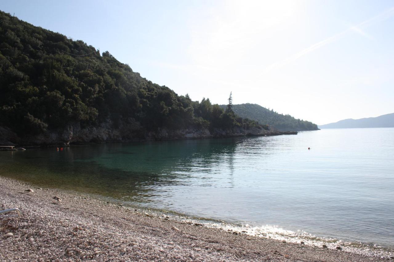 Apartment Lucija With Sea View ดูบรอฟนิก ภายนอก รูปภาพ